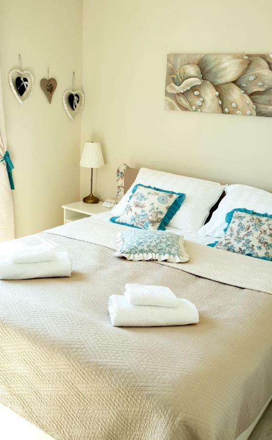Apartments Suzy Сплит Экстерьер фото
